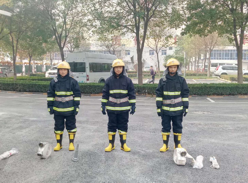 《消防控制室通用技术要求》（GB25506 - 2010）