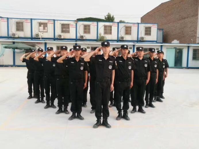 如何加大宣传力度堤高民营保安公司的社会地位